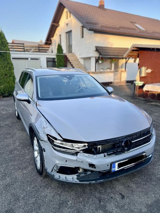 Vw Passat Alltrack 2022 avariat, AVARIATE