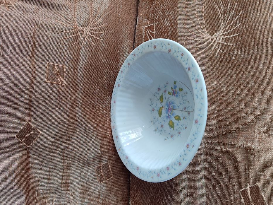 Салатницу большая, чешская