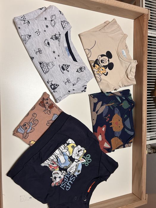 Lot haine baietel marimea 74