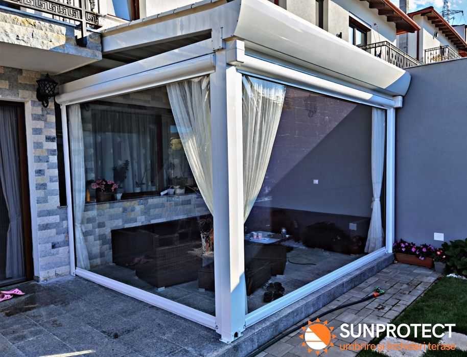 Închideri Terase cu Folie. Rulou Casetat, Necasetat, Panou cu butoni.