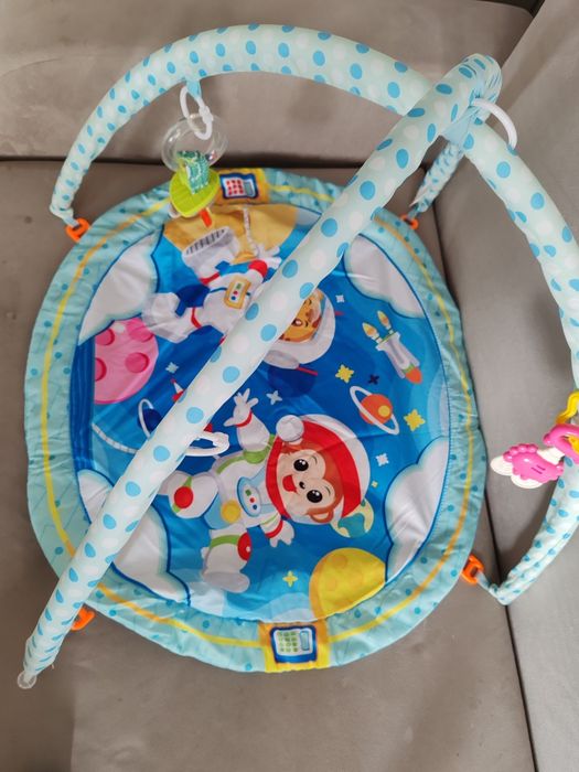 Активна гимнастика за бебе