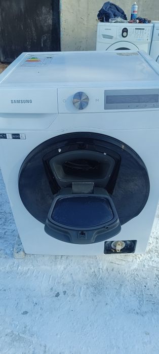 Продам стиральную машину