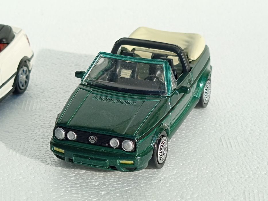 Lot de 2 machete auto 1/43 VOLKSWAGEN GOLF, New-Ray