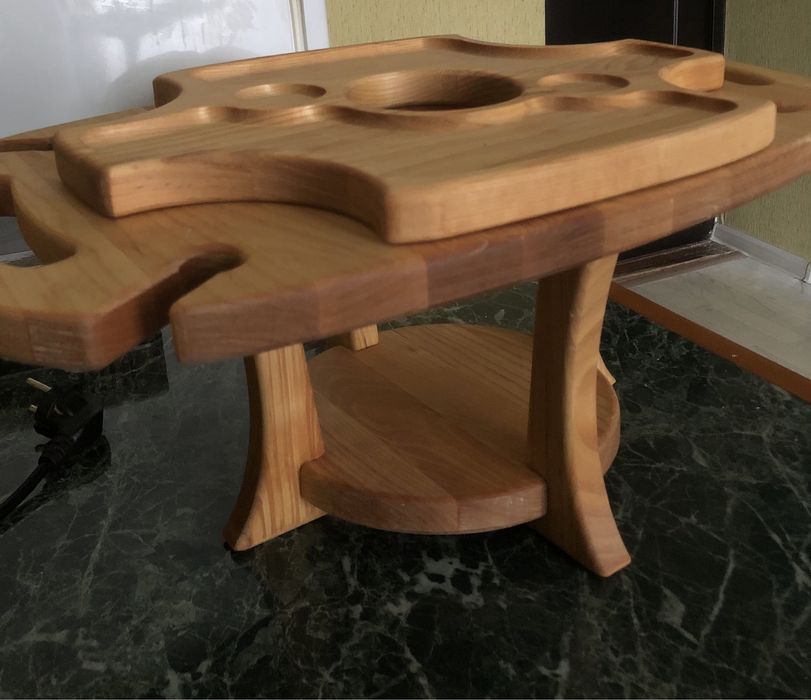 Винный столик