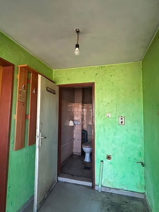 Продавам къща в село Козаревец