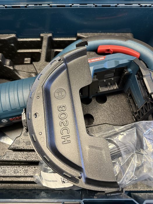 Ъглошлайф 230 мм Bosch exws18v2-230p