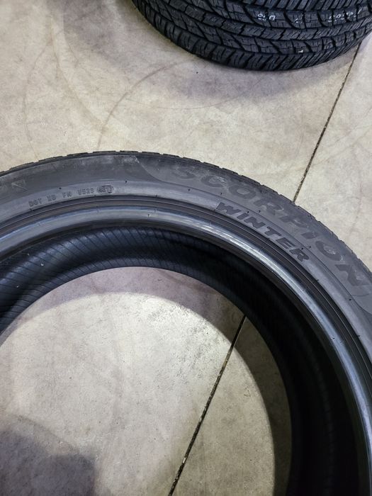 285/40/21 PIRELLI 4бр