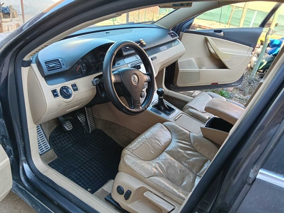 Autorurism de vânzare