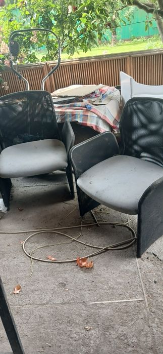 Продам садовые кресла