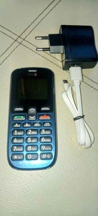 Telefoane seniori libere în retea