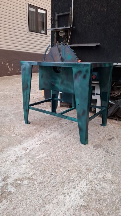 Circular  dupa tractor