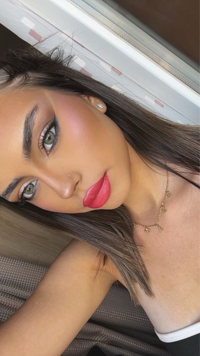 Makeup professional