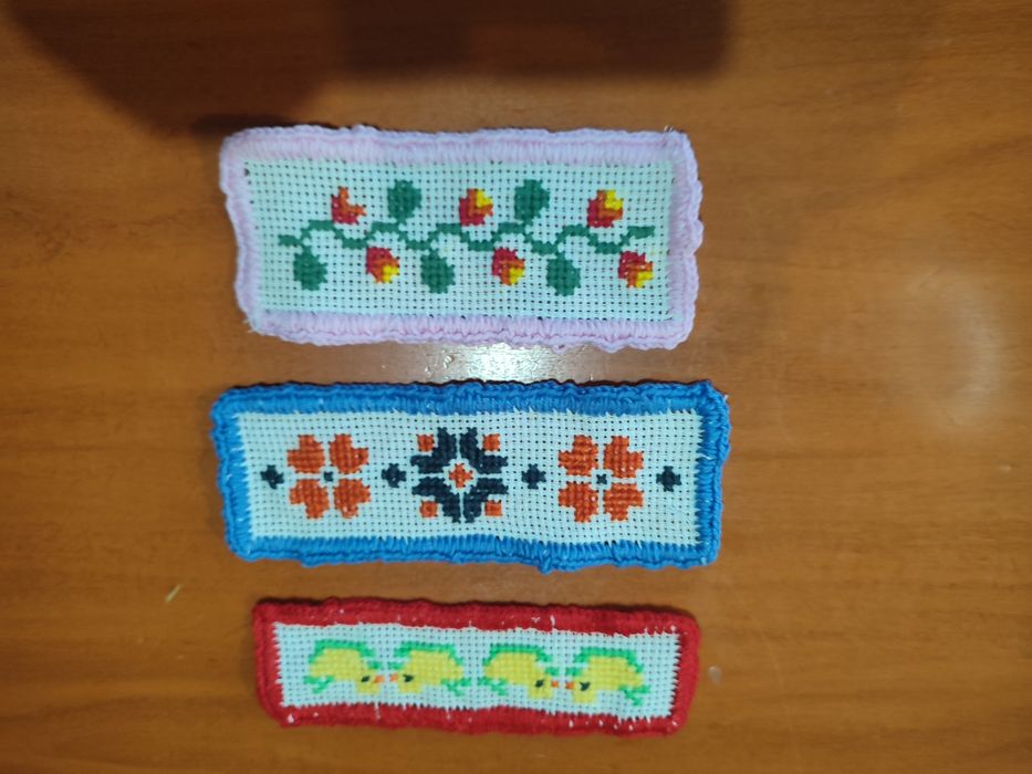 Semne de carte lucrate manual