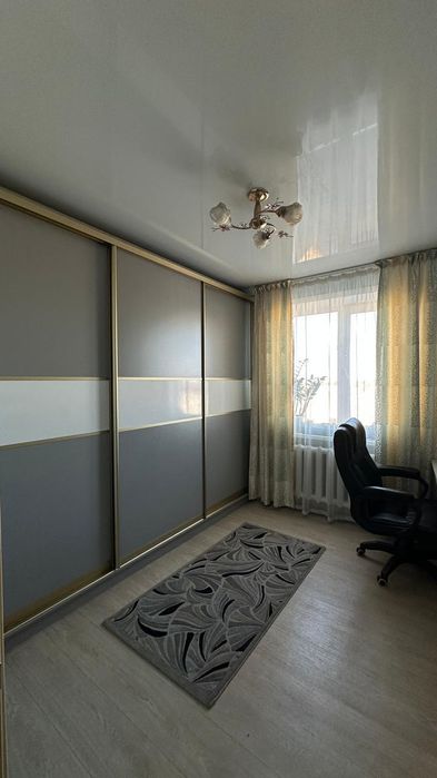 Продам 3ком квартиру 19 мкрн.