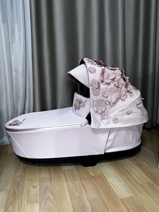 Кош за новородено Cybex Platinum  Simply flowers  Priam / E-Priam 4