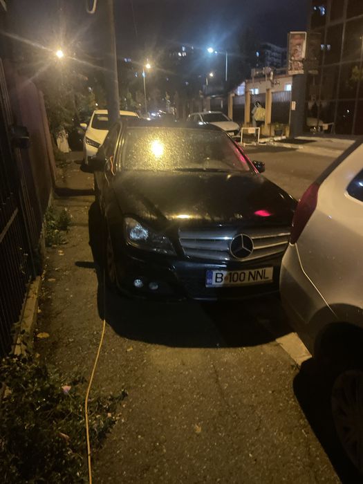 MERCEDES-BENZ C-Class 0 — imagine 4