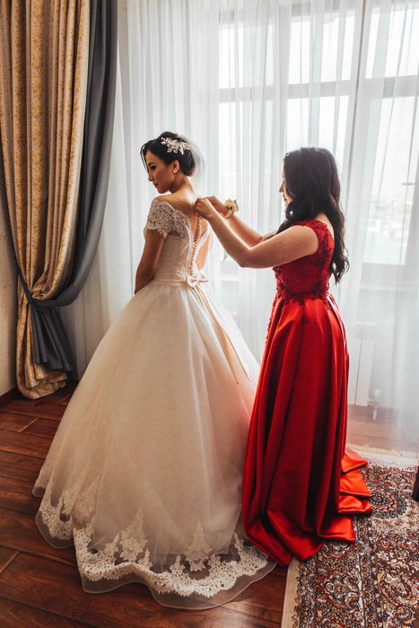 Свадебное платье