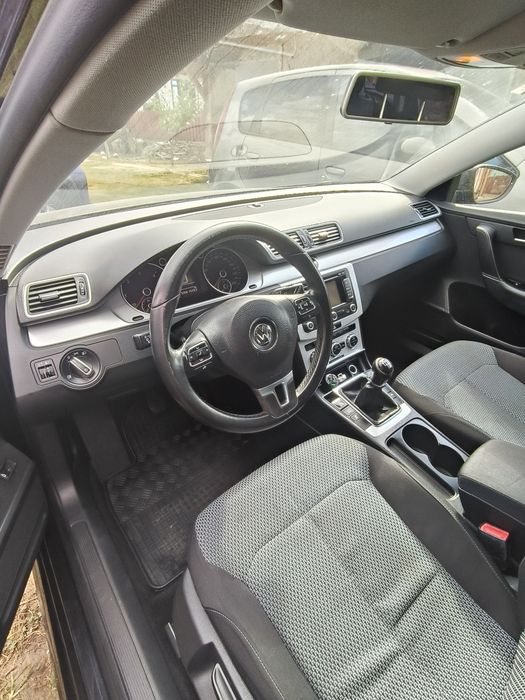 VOLKSWAGEN Passat 2013 — imagine 2