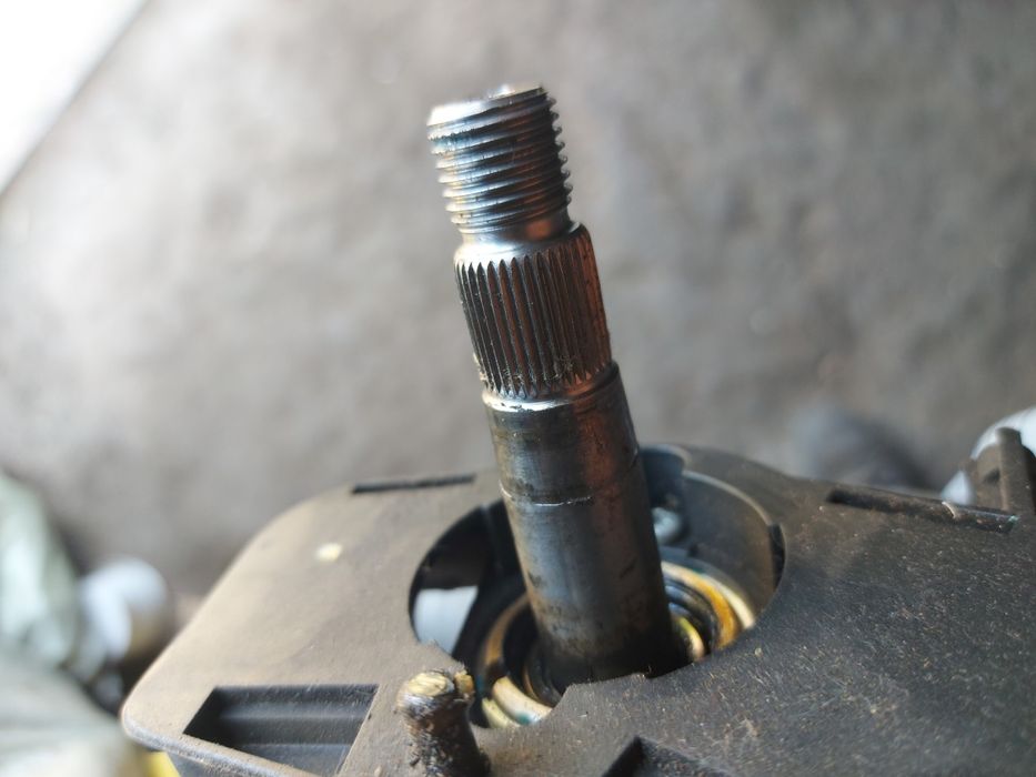 Продам ролевую колонку