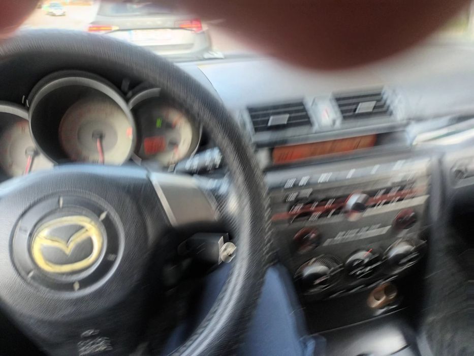 Vând Auto Mazda3