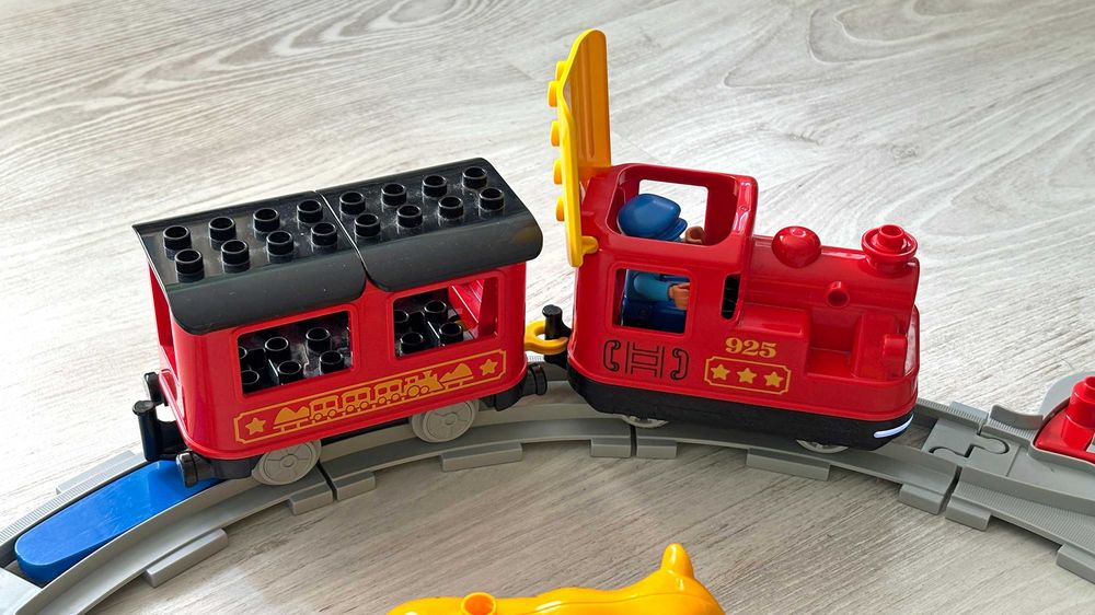 9 Seturi Lego Duplo: 10874 || 10872 || 10882 || 10980 || 10941 || 10915 || 10952 || 10976 || 10953