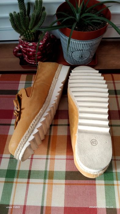 Дамски обувки ест.кожа 40номер.