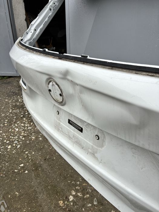 Багажник / заден капак/ пета врата /бмв bmw x1 F48