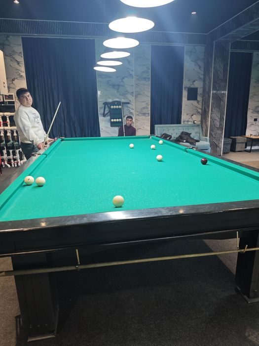 Bilyard stol sotiladi