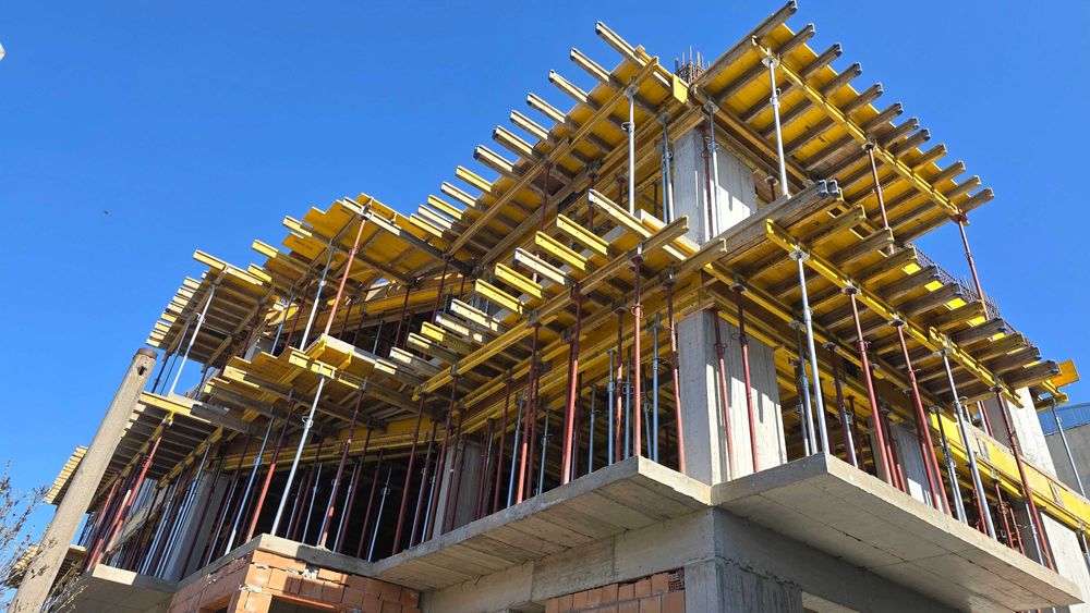 Ulei emulsionabil pentru decofrarea betoanelor, decofrol concentrat