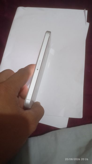 Iphone 5 sotiladi