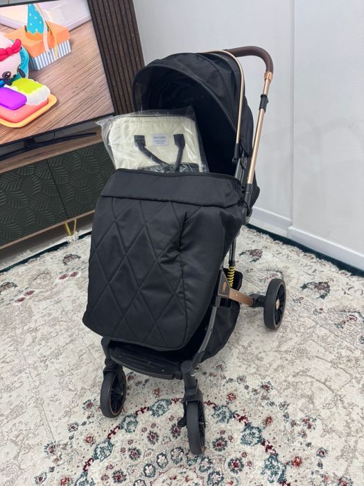 Продам коляску, новая.