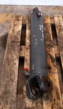 Cilindru Hidraulic New Holland B115C - Piese de schimb New Holland