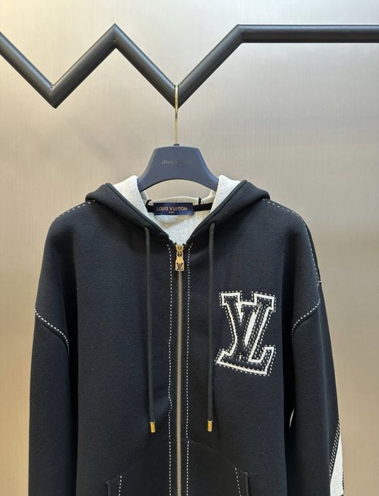 Louie Vuitton горнище