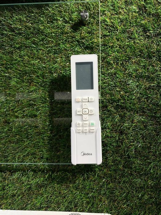 Кондиционер Midea модель ALL EASY PRO (BRABUS) - 12,000 Btu / İNVERTER