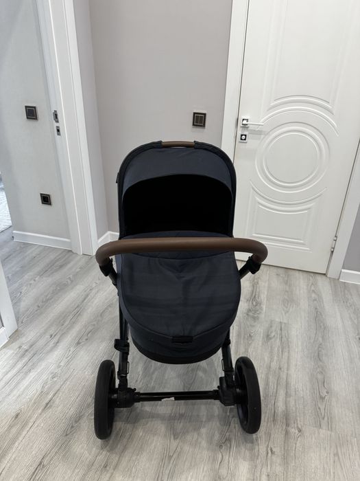 Коляска Easywalker Harvey3 premium в синем цвете