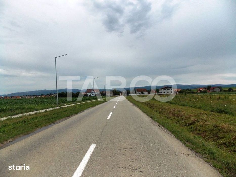 Teren de vanzare 10000 mp CF 107274 deschidere de 42 m in Sura Mica