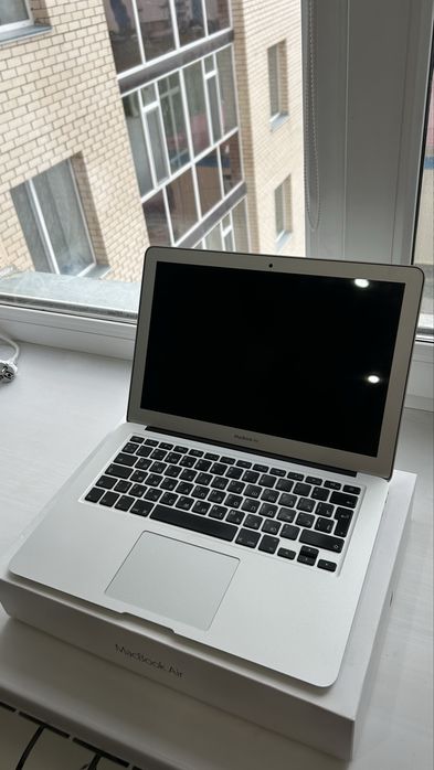 Apple MacBook Air 13”
