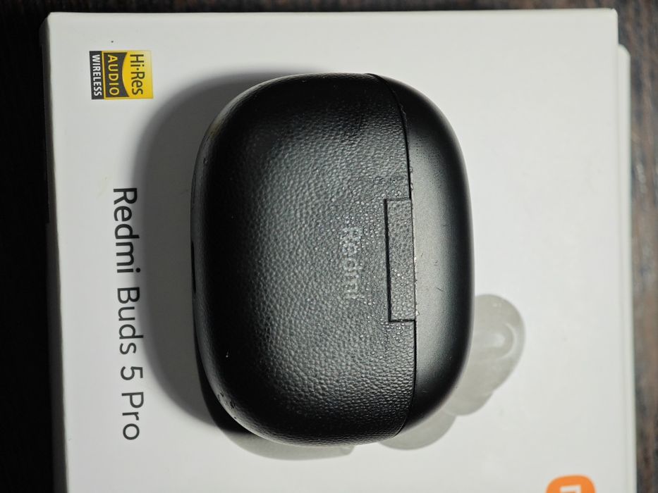 Продам наушники Redmi Buds 5 Pro