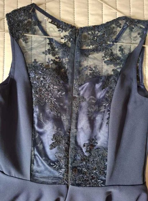 Разпродажба! Дамски рокли Patrizia Pepe, Miss Sixy, Bershka, Forever 21