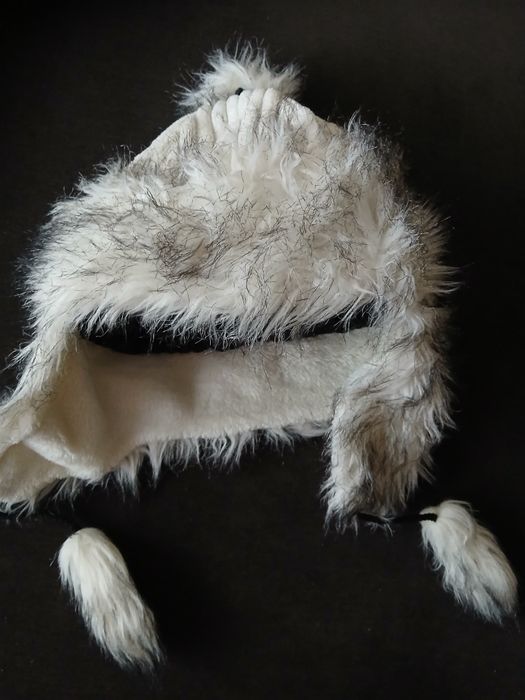 Забавни и топли зимни шапки шал и ръкавици