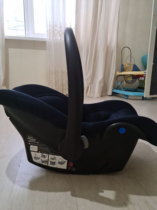 Продам переноску и  детское автокресло