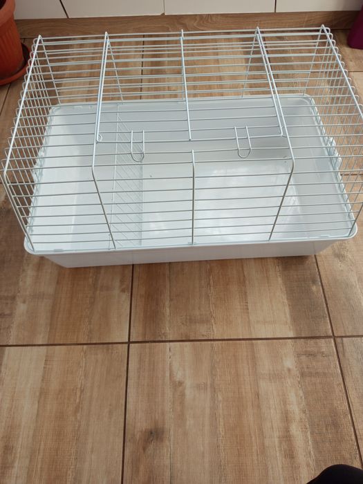 Нова клетка за зайче