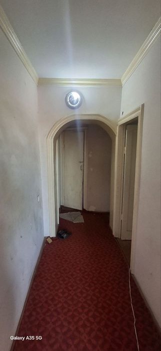 2-хонали квартира ГУВД 6 м. Балкон
