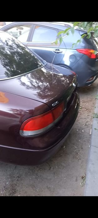 Авто мазда 626 американка