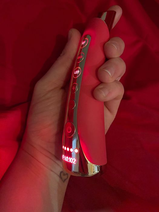 FAQ 102 Foreo beauty device