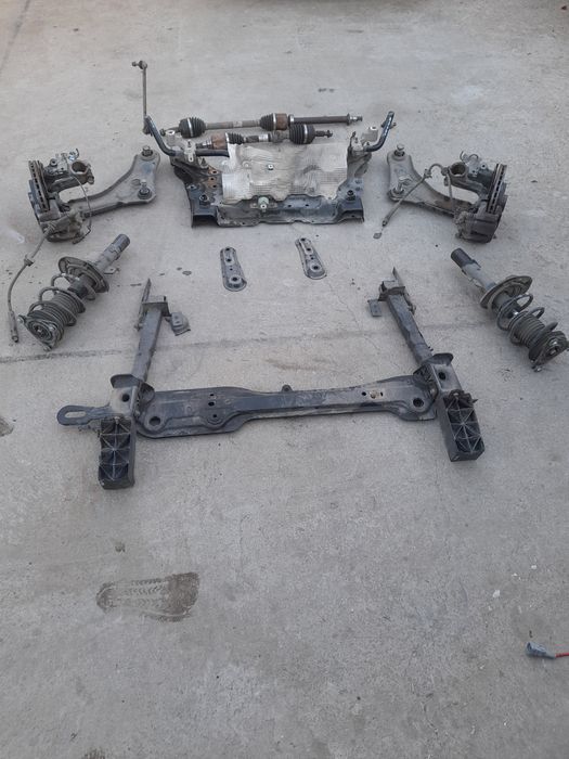 Mecanica Punte Fata Brate Fuzete Renault Megane IV 4 1.5 Dci 2017-2022