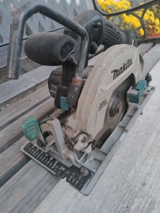 Circular Makita 18V