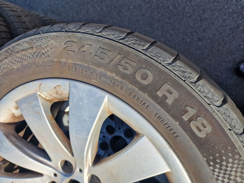 Гуми с Джанти за BMW 7 serie 245/50 R18 dot 2019