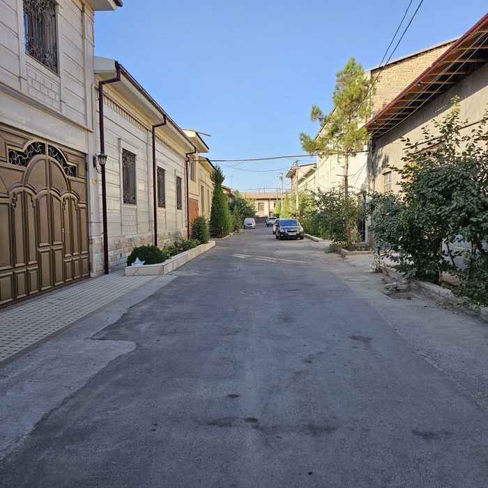 Амир Темур Гулбог!!!Земля угловой!! 4,3 соток 22×20 срочно!!!