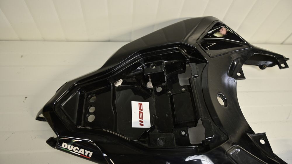 Ducati 1198 09 - 10 Carena codita spate